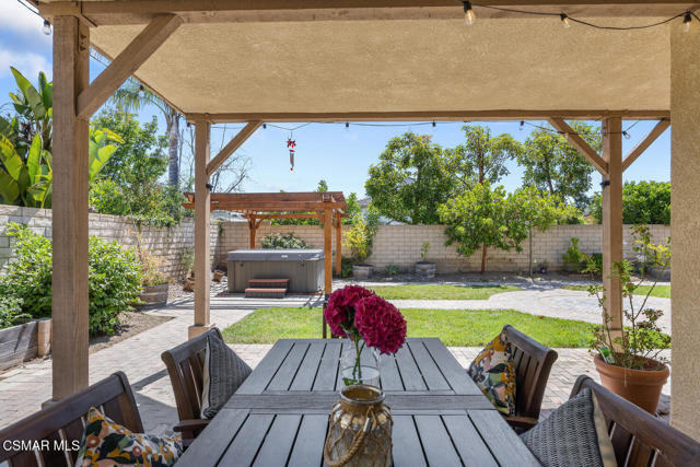 688 Via Vista Thousand Oaks CA-large-053