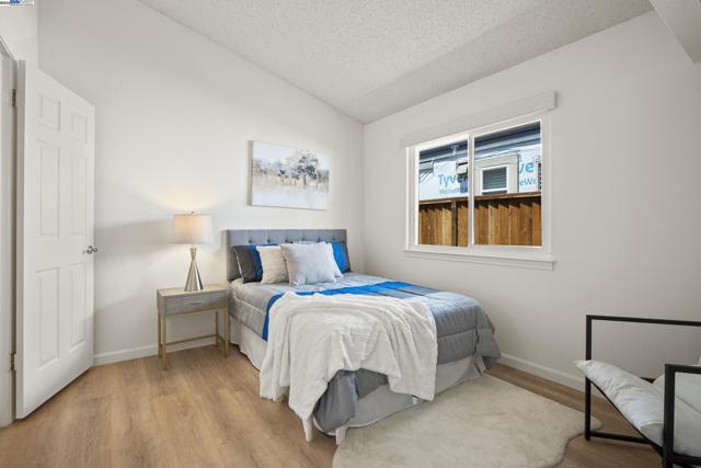 139 Justin Cir, Alameda CA: https://media.crmls.org/mediaz/50727e9f-391e-4eed-87d9-b90f4c7cc061.jpg