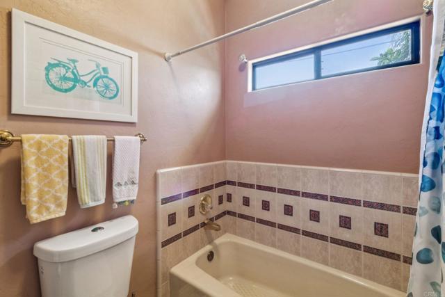 Detail Gallery Image 30 of 60 For 29950 Robbie Ln, Vista,  CA 92084 - 4 Beds | 3 Baths