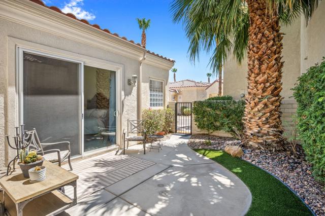 Image 45 of 50 For 80901 Via Puerta Azul