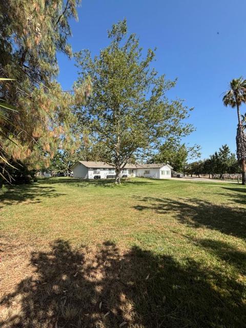 12445 Alta Mesa Road, Herald CA: https://media.crmls.org/mediaz/5073dcd7-9204-412c-814e-b8e35eab6eb2.jpg