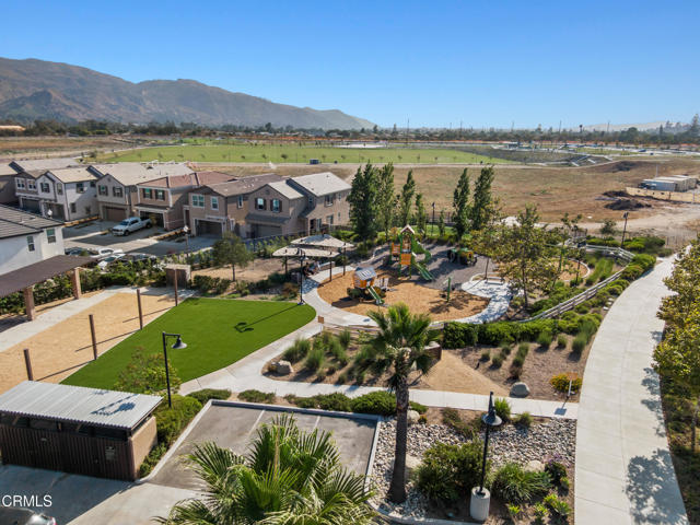 Detail Gallery Image 42 of 46 For 1966 Meyer Ct, Santa Paula,  CA 93060 - 4 Beds | 3/1 Baths