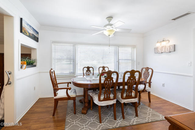5356 Chesebro Road, Agoura Hills CA: https://media.crmls.org/mediaz/50751c17-b0a9-4164-8f39-f505d012fdb8.jpg