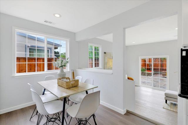 824 Acacia Avenue, Sunnyvale CA: https://media.crmls.org/mediaz/5075c851-4b3e-456d-86c1-998cc070fe40.jpg