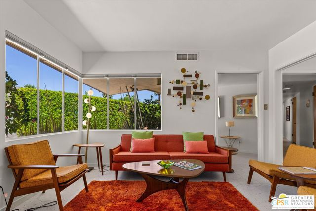 Image 11 of 51 For 1112 Avenida Caballeros