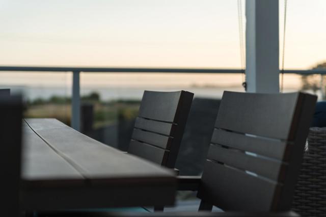 129 Santa Cruz Avenue, Aptos CA: https://media.crmls.org/mediaz/5076db46-cfff-49a4-962d-3b4d13c230a0.jpg