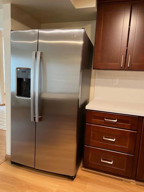82 Crown Circle, South San Francisco CA: https://media.crmls.org/mediaz/50771dca-f0ac-4ac8-95a3-cf9dbfad6096.jpg