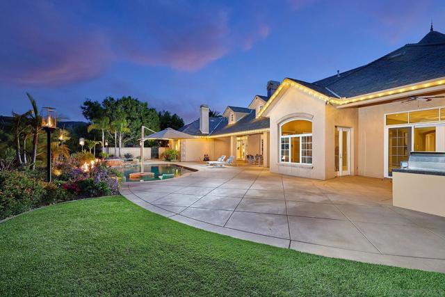 14460 Cheyenne Trl, Poway CA: https://media.crmls.org/mediaz/50772794-863a-46ea-afc9-e6ce20d2ff63.jpg