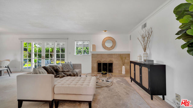18501 Germain Street photo 6