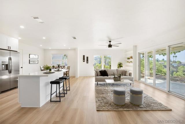 9484 86 La Cuesta Dr, La Mesa CA: https://media.crmls.org/mediaz/50776c7e-1428-4782-bf8b-12890880f277.jpg