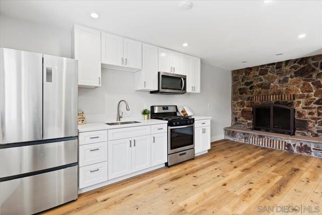 3961 Mount Aladin Ave, San Diego CA: https://media.crmls.org/mediaz/5077c9ed-0f22-45ff-bde2-d219e51f8c64.jpg