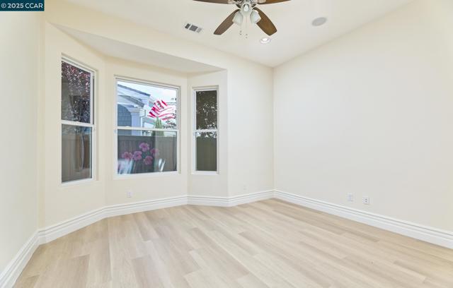 1681 Gamay Ln, Brentwood CA: https://media.crmls.org/mediaz/5079624f-698f-4a42-8e61-b6c07b17d8f7.jpg