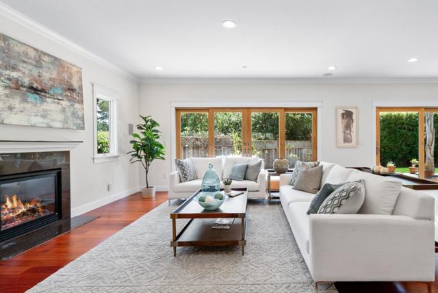 422 Mccormick Avenue, Capitola CA: https://media.crmls.org/mediaz/50798592-1190-4127-9ff1-abb94906a12d.jpg