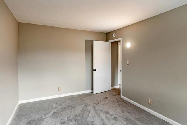 21525 Madrone Drive, Los Gatos CA: https://media.crmls.org/mediaz/5079ec8d-ea15-4d31-923e-32ed72604de5.jpg