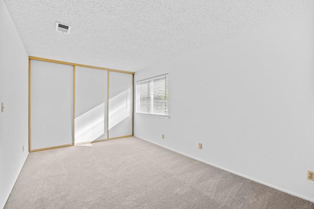 515 Fontanelle Court, San Jose CA: https://media.crmls.org/mediaz/507aeeb8-1031-4837-b824-982bc6128910.jpg
