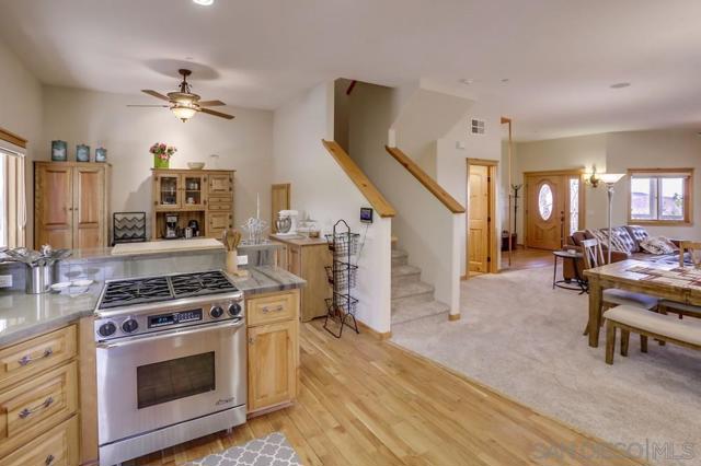 753 Ridgewood Dr, Julian CA: https://media.crmls.org/mediaz/507af481-c599-404f-8530-5862da9d0891.jpg