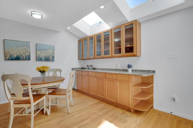 1583 Mitchell Way, Redwood City CA: https://media.crmls.org/mediaz/507b178c-2b53-47ef-8147-84a2a377f674.jpg