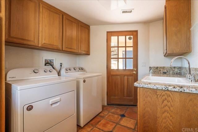 Detail Gallery Image 45 of 60 For 3577 Stonegate Pl, Fallbrook,  CA 92028 - 5 Beds | 6/1 Baths