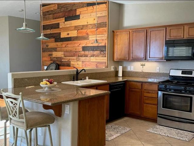 68233 Calle Descanso, Desert Hot Springs CA: https://media.crmls.org/mediaz/507c8e52-d5f9-4e7a-b05a-e06ba9578730.jpg
