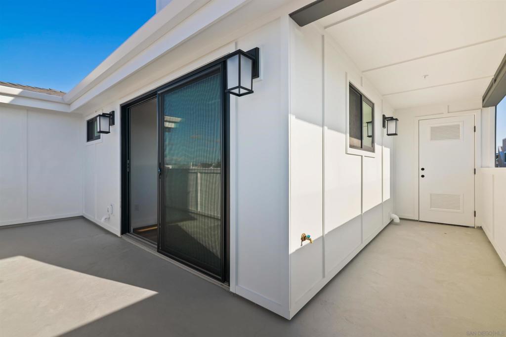 MLS #250041286SD image #24