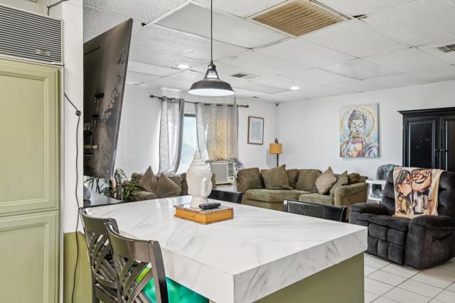Image 13 of 44 For 2154 Riviera Circle