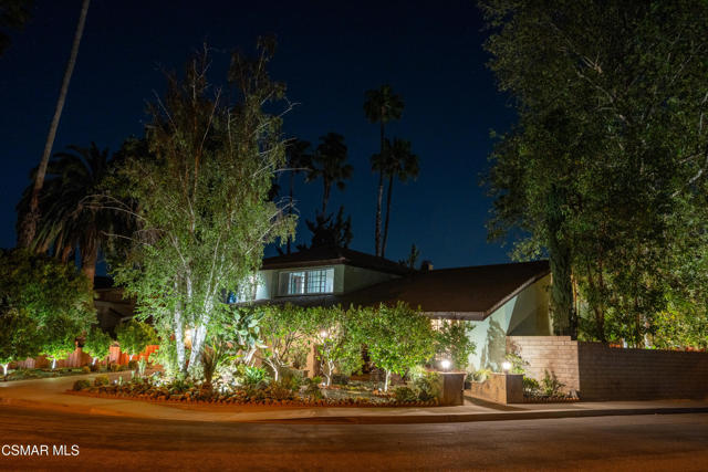 1694 Margate Place, Westlake Village CA: https://media.crmls.org/mediaz/507f801d-6372-479d-a7e6-21b54403ef79.jpg