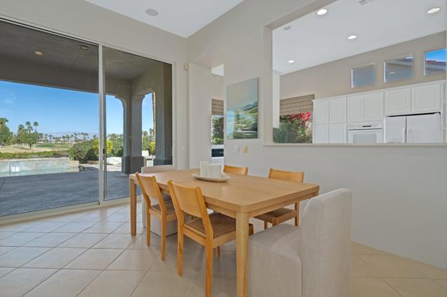 81100 Legends Way, La Quinta CA: https://media.crmls.org/mediaz/5081bcd1-57ab-4cfd-a795-14139cae8e0f.jpg