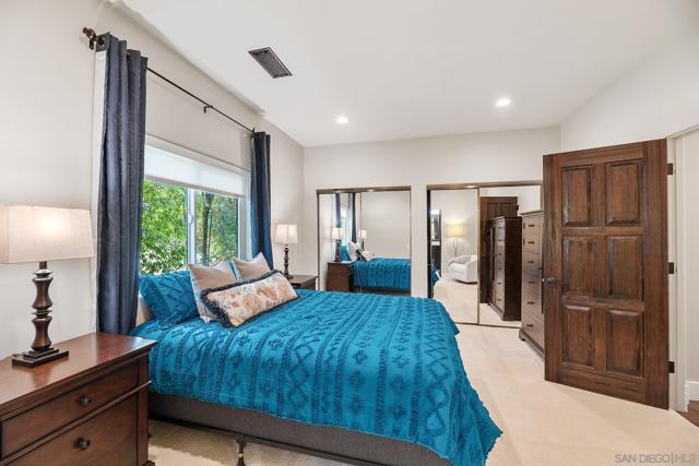 15484 Markar Rd, Poway CA: https://media.crmls.org/mediaz/5081c008-59c3-47c8-a05c-21488fbe60fd.jpg