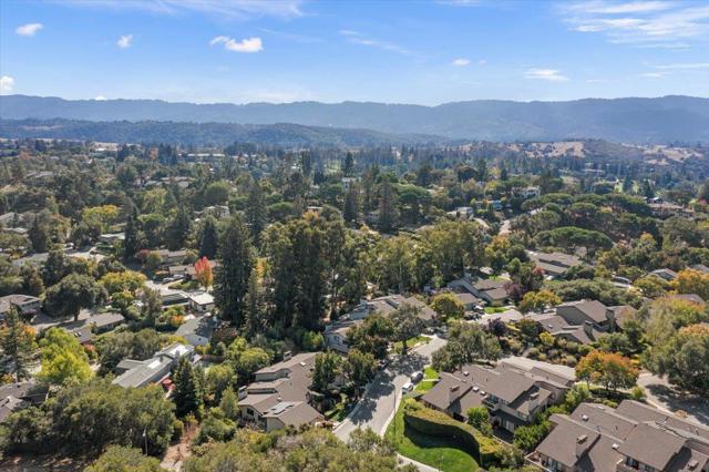 1360 Trinity Drive, Menlo Park CA: https://media.crmls.org/mediaz/50832019-336a-4ed8-bc50-b69885c2c73c.jpg