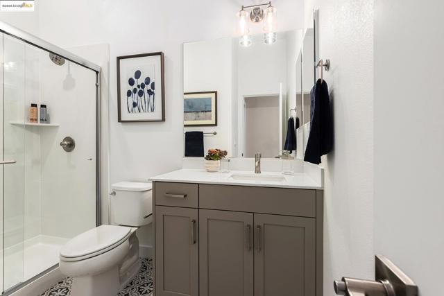 28976 Parkwood Lane, Hayward CA: https://media.crmls.org/mediaz/508489b1-b839-44a2-b73d-5d0897228359.jpg