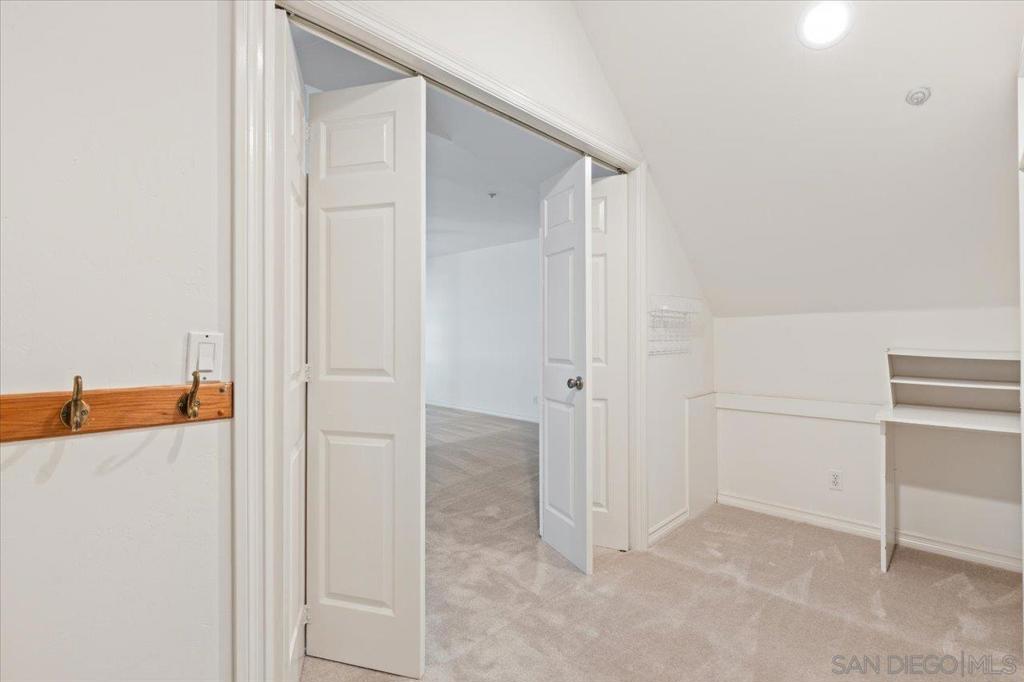 MLS #250037042SD image #27