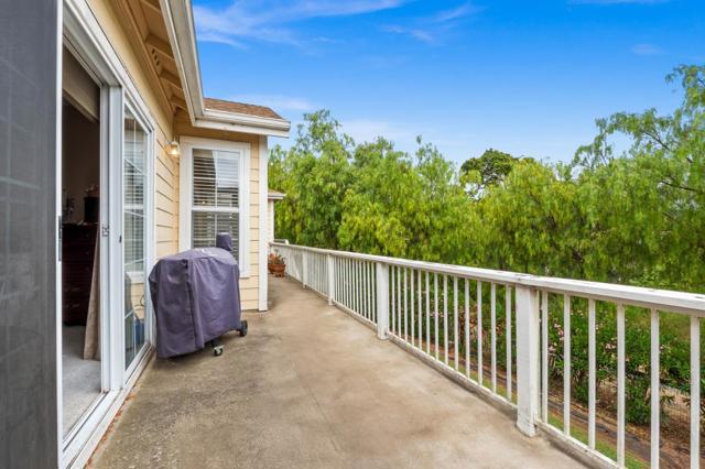 376 Sterling Way, San Rafael CA: https://media.crmls.org/mediaz/5085571f-c575-492d-8096-d08c3dd0502f.jpg