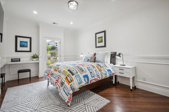 Image 33 of 57 For 2325 Olea Court