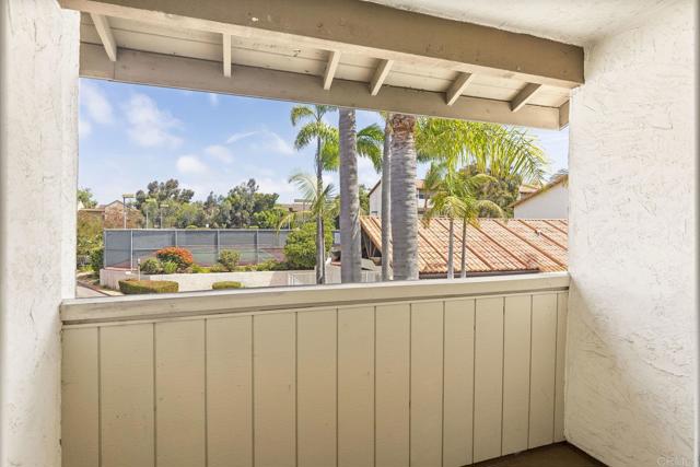 Image 21 of 28 For 3918 La Jolla Village Drive