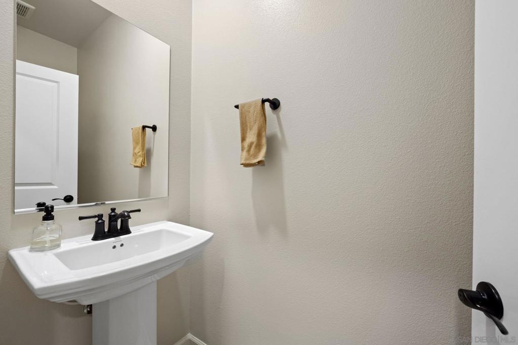 MLS #250034998SD image #21