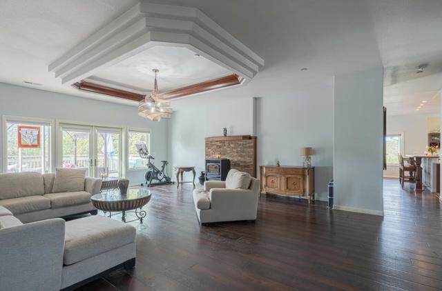 383 Corral De Tierra Road, Salinas CA: https://media.crmls.org/mediaz/5088b29b-57d6-4220-8d64-a1ba5c1610db.jpg