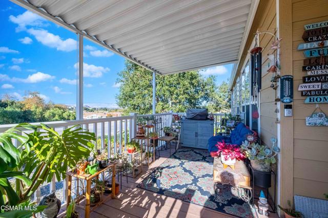 1 Ortega Drive, Newbury Park CA: https://media.crmls.org/mediaz/5088bbeb-2c06-4dac-8240-52c7c1f6d7e8.jpg