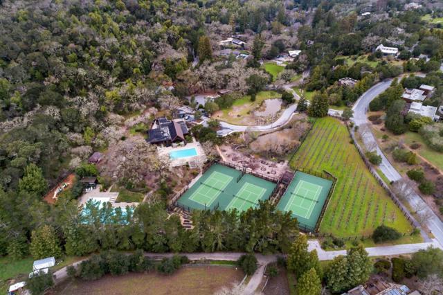 5 Sandstone Street, Portola Valley CA: https://media.crmls.org/mediaz/50890305-9915-4197-be4f-8f4be1a8ce0a.jpg