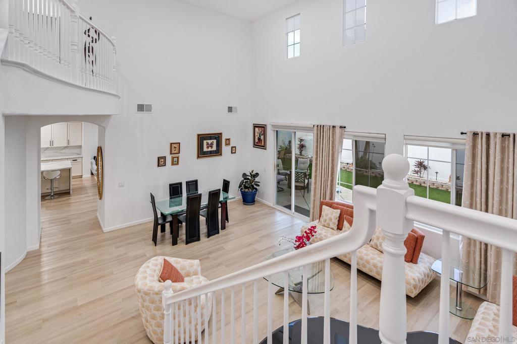 550 Echo Lane - photo 17