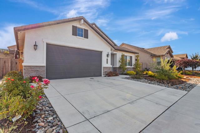1575 Sunflower Drive, Hollister CA: https://media.crmls.org/mediaz/508b4a64-7f6b-4ccc-abee-18b26b1746e4.jpg