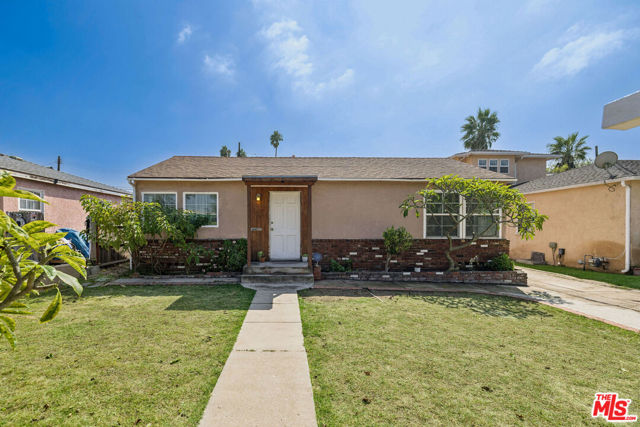 11814 Beatrice Street photo 1