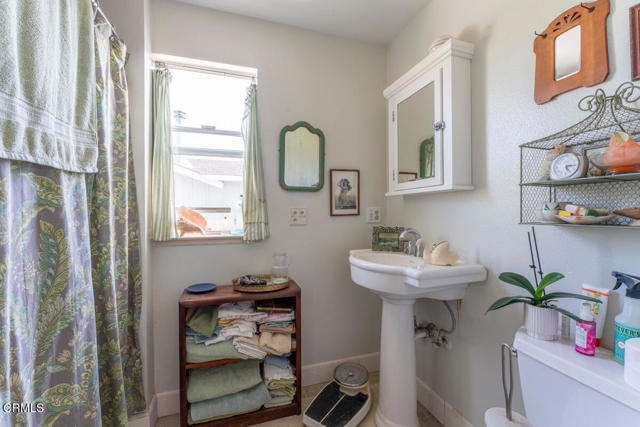 Detail Gallery Image 15 of 29 For 151 Grove St, Fort Bragg,  CA 95437 - 2 Beds | 2 Baths