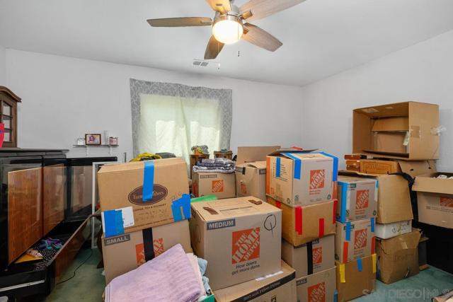 5228 Augustana Pl, San Diego CA: https://media.crmls.org/mediaz/508c14f7-b025-464d-bfc8-0c74e7047b8c.jpg