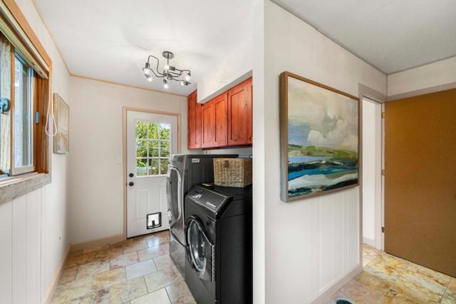 855 San Ramon Avenue, Moss Beach CA: https://media.crmls.org/mediaz/508d3d1a-5bee-4111-bce3-e2e1a14a279d.jpg