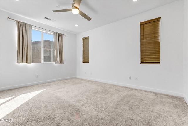 Detail Gallery Image 24 of 40 For 551 Jubilee Pl, Santa Paula,  CA 93060 - 4 Beds | 3/1 Baths