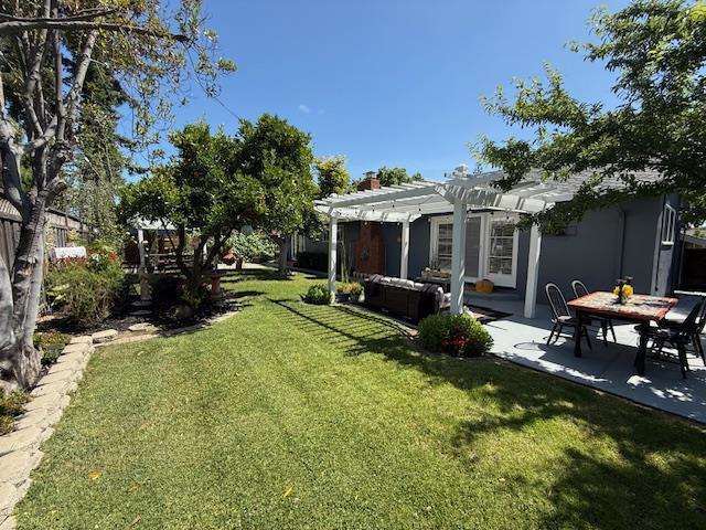 1525 Saint Francis Drive, San Jose CA: https://media.crmls.org/mediaz/508f5604-679d-4c76-8b9c-40ddbf4b35b7.jpg