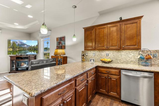 541 Casanova Avenue, Monterey CA: https://media.crmls.org/mediaz/508fdc62-a18d-446f-b754-b9d7af68913c.jpg