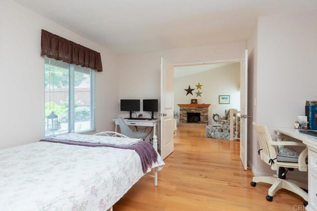 6714 Bedlow Ct, San Diego CA: https://media.crmls.org/mediaz/50910a2c-31f9-48d7-8fb1-f8de36142af7.jpg