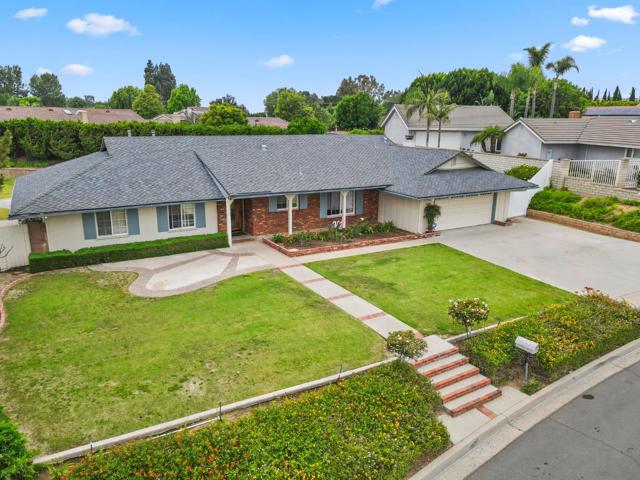 5101 Club Terrace Drive, Yorba Linda CA: https://media.crmls.org/mediaz/5092737b-eb50-420a-bb05-1a2f0b1c41da.jpg