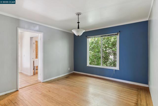 1580 3rd Ave, Walnut Creek CA: https://media.crmls.org/mediaz/509284fb-edc4-47a6-b9fa-d454ec36a1bc.jpg